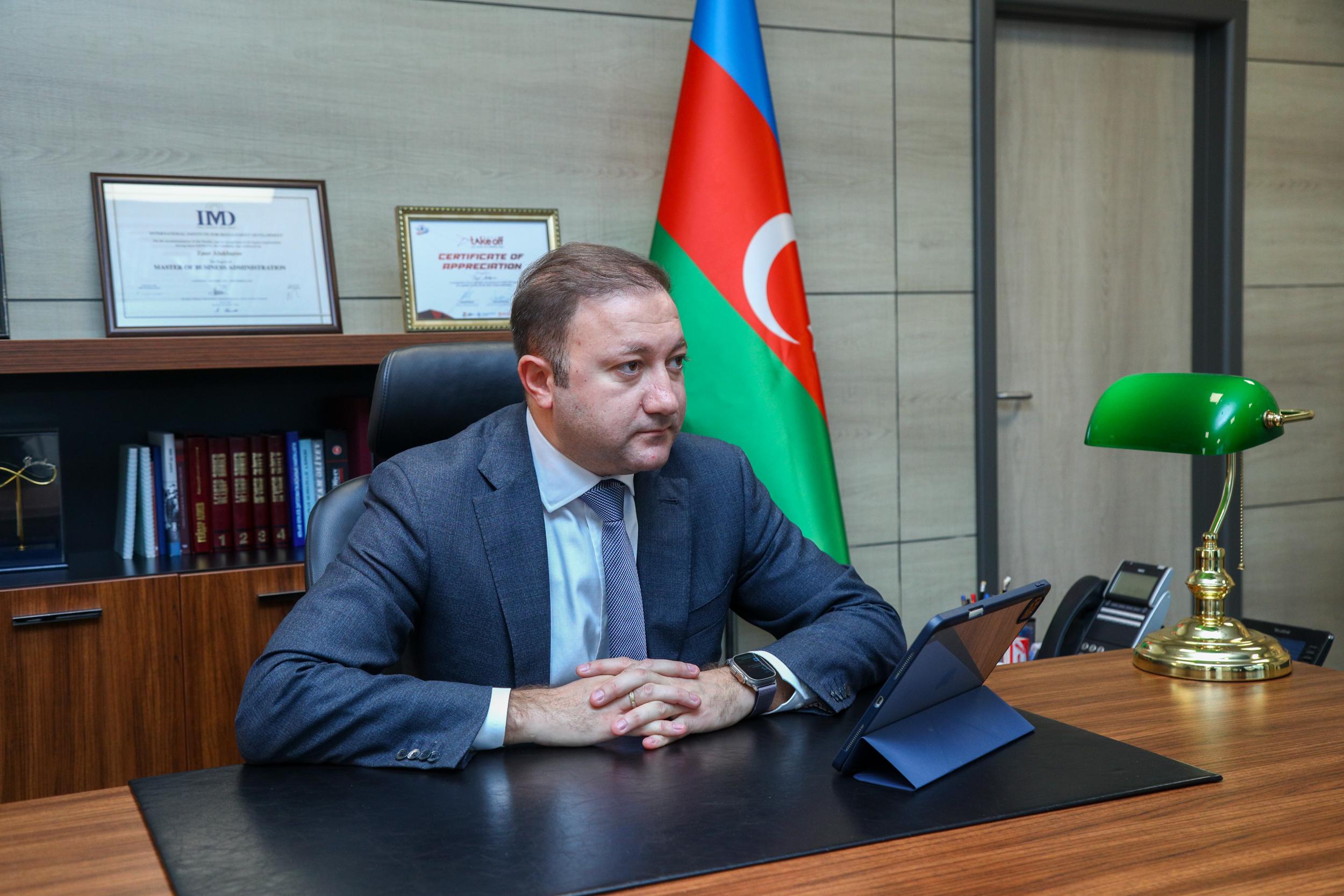 Azərbaycan Respublikasının Dövlət Ehtiyatları Agentliyinin İdarə Heyəti sədrinin müavini Zaur Ələkbərov “Report”a müsahibə verib