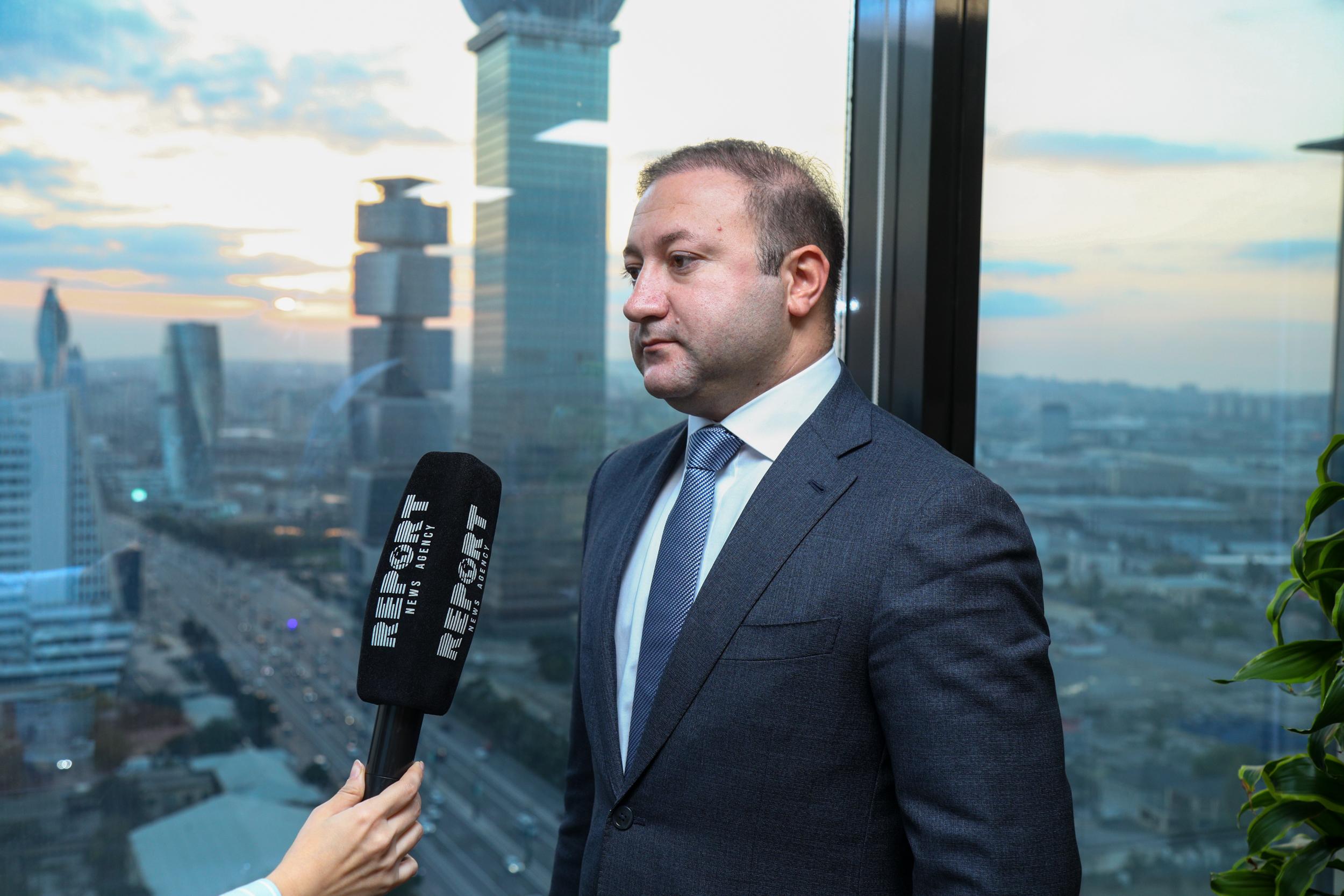 Azərbaycan Respublikasının Dövlət Ehtiyatları Agentliyinin İdarə Heyəti sədrinin müavini Zaur Ələkbərov “Report”a müsahibə verib