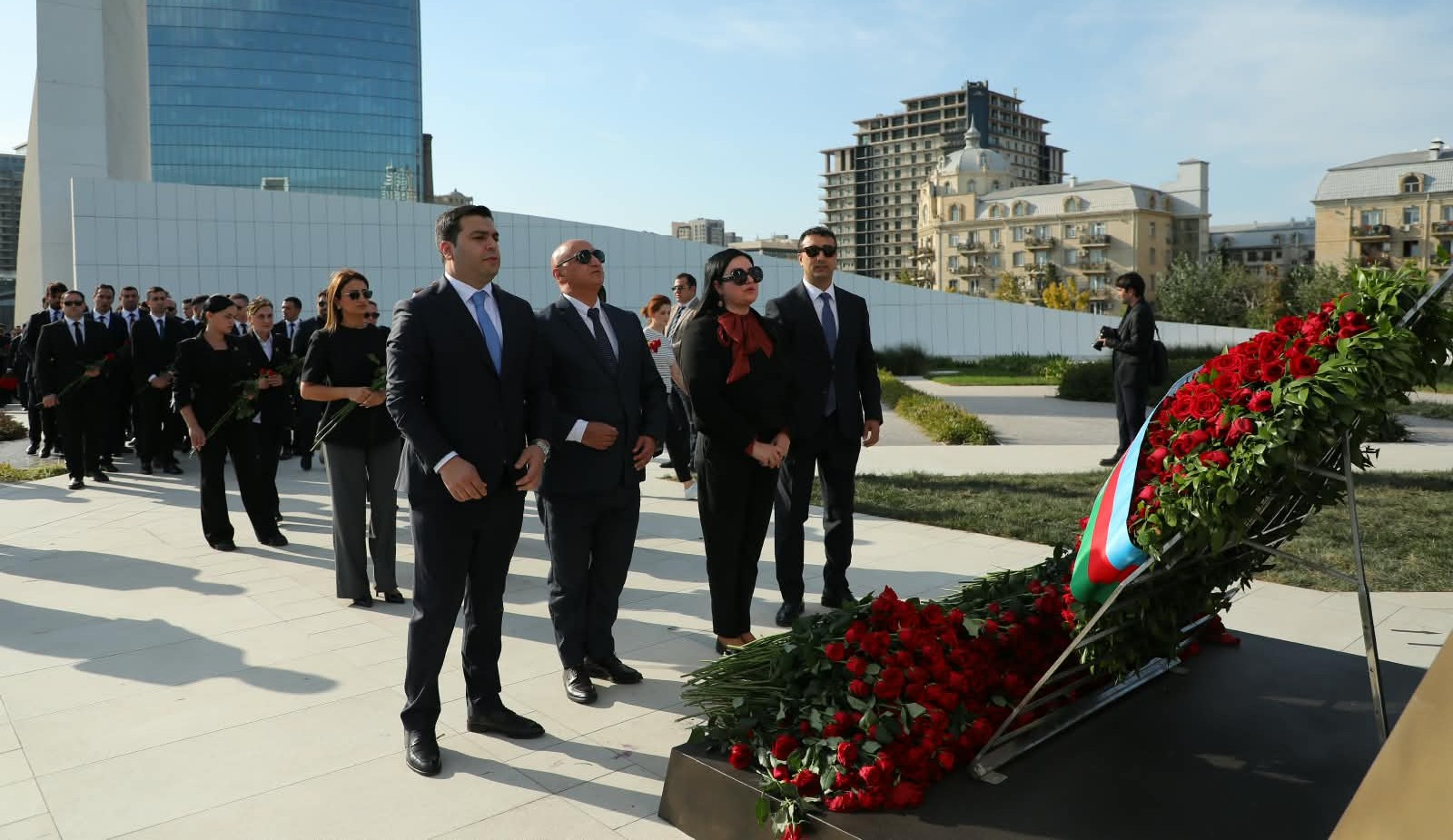 Azərbaycan Respublikasının Dövlət Ehtiyatları Agentliyinin kollektivi Anım Günü ilə əlaqədar Zəfər parkını ziyarət edib